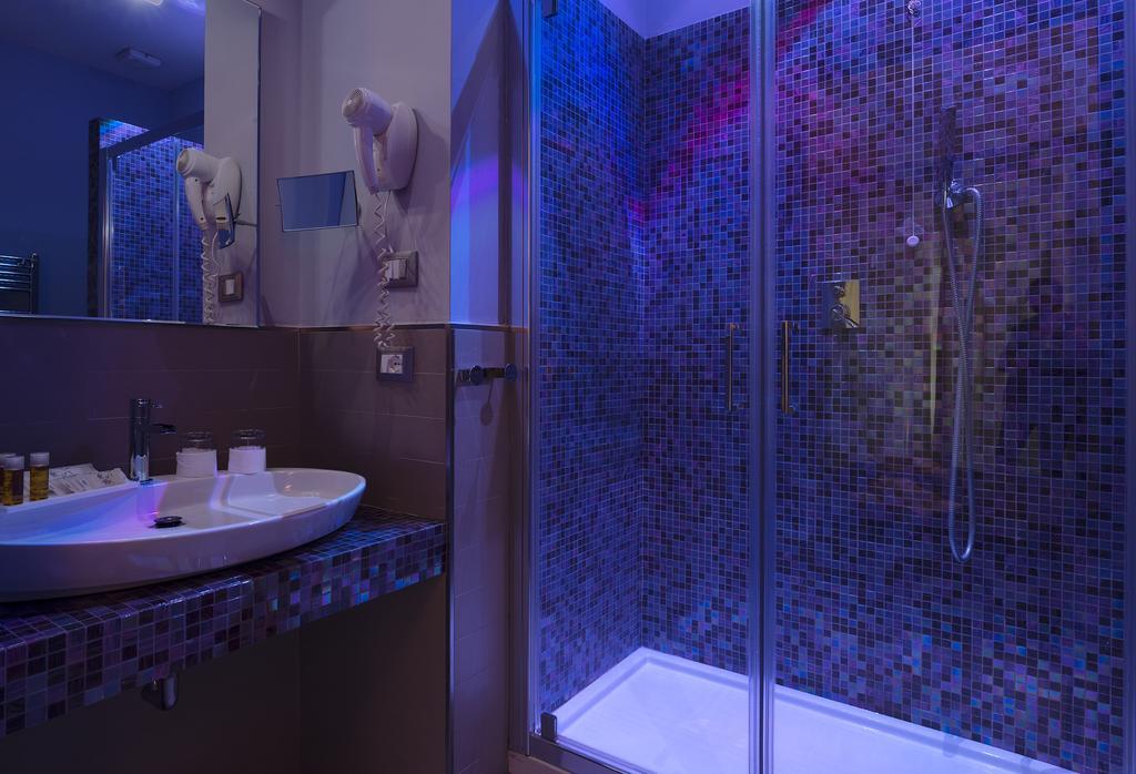 Chroma Suites Экстерьер фото